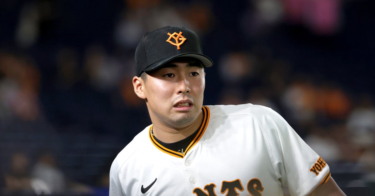 巨人・浅野翔吾選手、20歳の同級生たちとの集合写真で「先生みたいになる」と自身でツッコミ