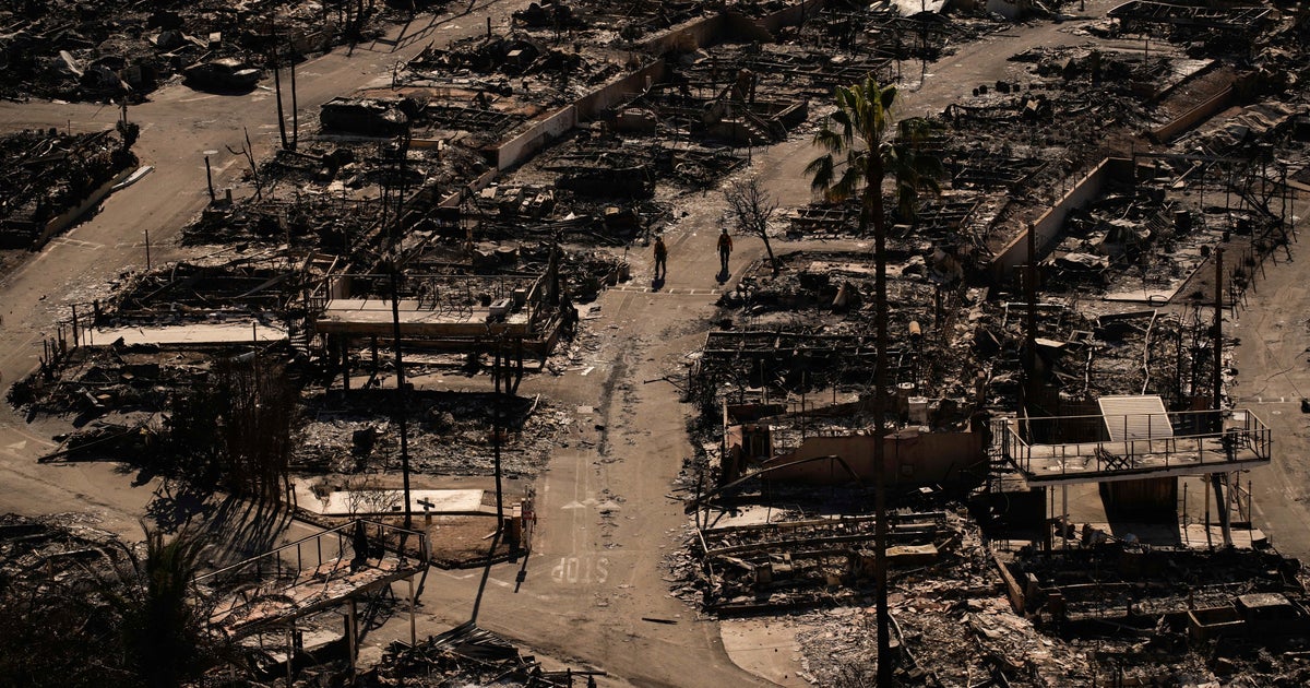 NextImg:Strong Winds Forecast For Los Angeles Threaten Area's Fight Against Fires