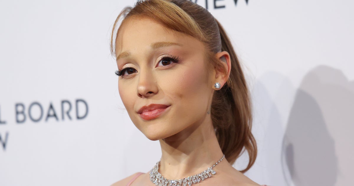NextImg:Ariana Grande Reveals Her Pick For Role Of Megara In Disney's Live-Action 'Hercules'