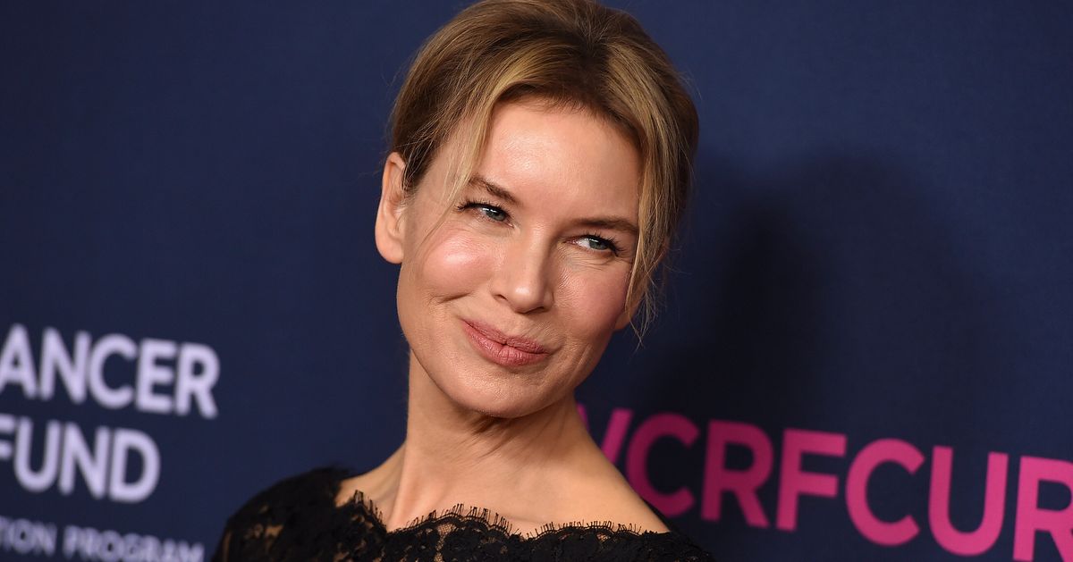 This Renée Zellweger Oscars Wardrobe Malfunction Could Have Been Lifted From Bridget Jones