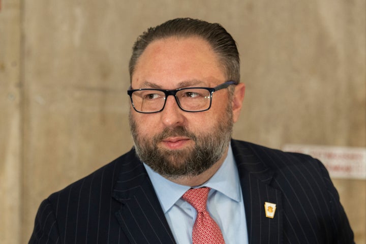 Trump Adviser’s ‘Pound City’ Risk Prompts Viral Mockery On Social Media Trump Adviser’s ‘Pound City’ Risk Prompts Viral Mockery On Social Media