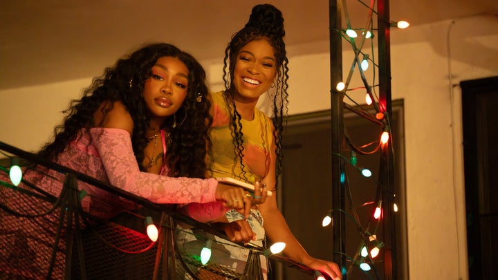 “One Of Them Days” starring SZA (left) And Keke Palmer (right) debuted with a perfect score on Rotten Tomatoes.