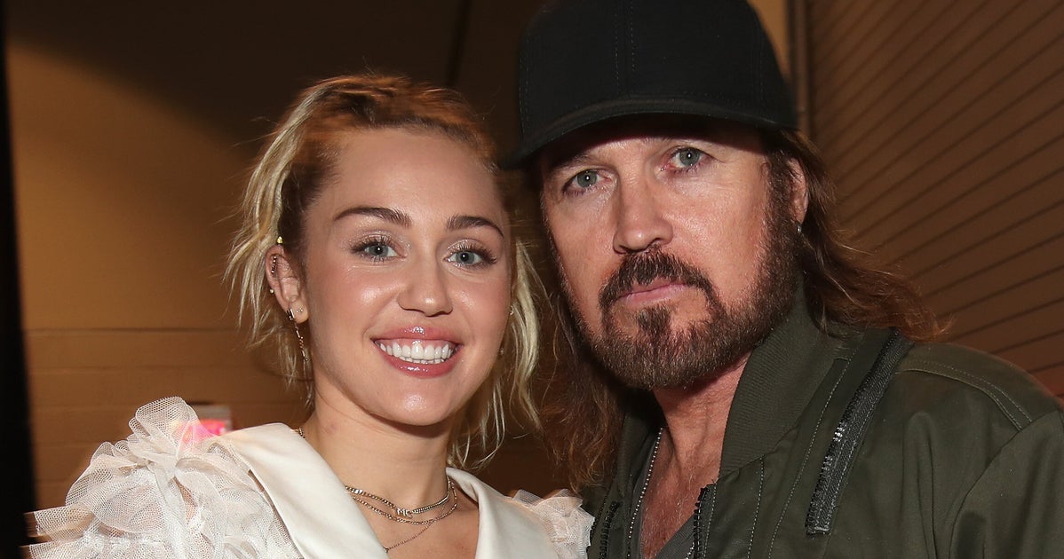 NextImg:Billy Ray Cyrus Will Perform At Inauguration Despite Trump’s Attack On Miley