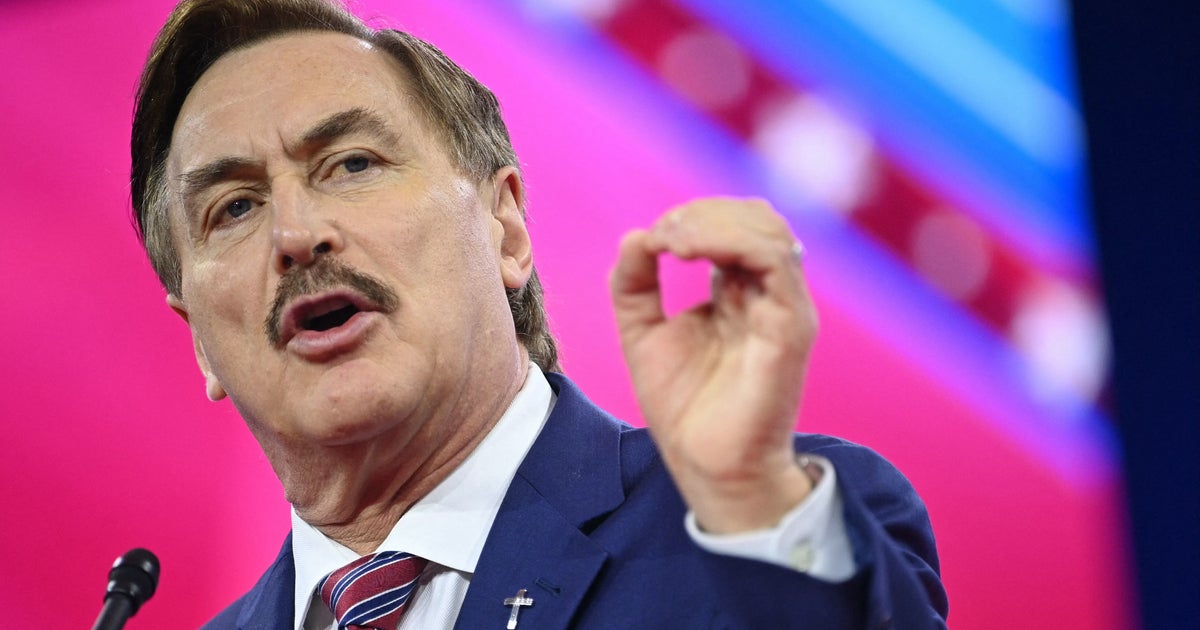 NextImg:Mike Lindell Is Selling $250 Crosses — And Much More In A 'Late Show' Spoof