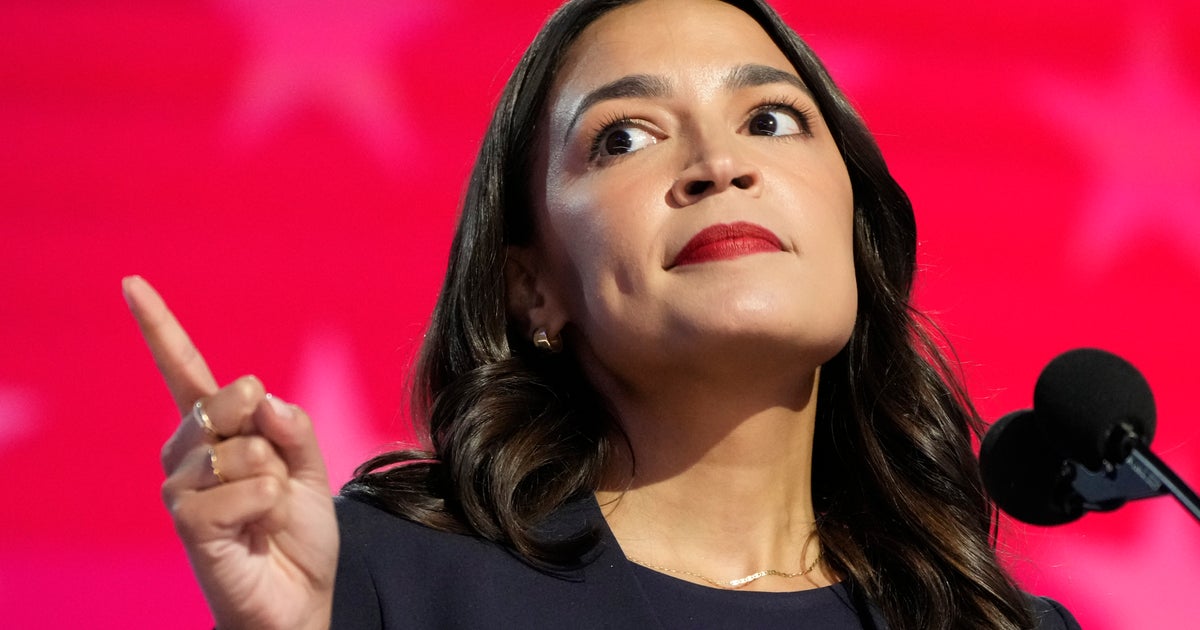 NextImg:AOC Says TikTok Thanking 'President Trump' For Helping Restore App Is 'A Choice'