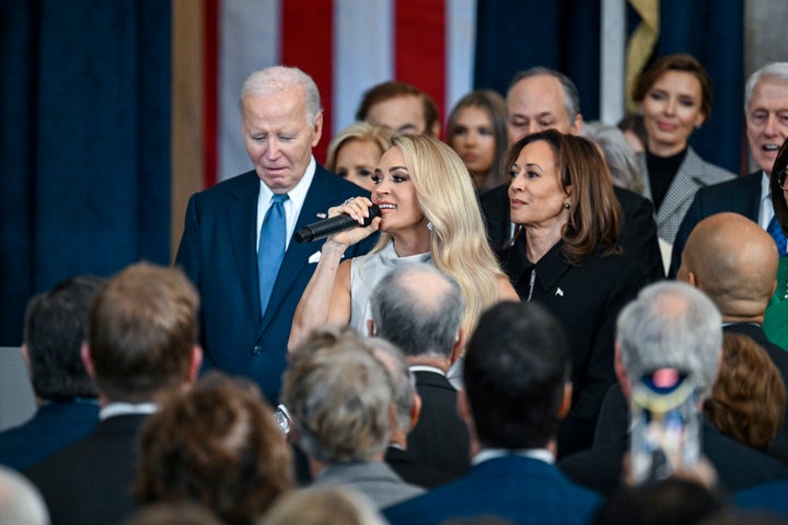 Former President Joe Biden and former Vice President Kamala Harris joined Underwood in singing "America the Beautiful" after an audio malfunction. 