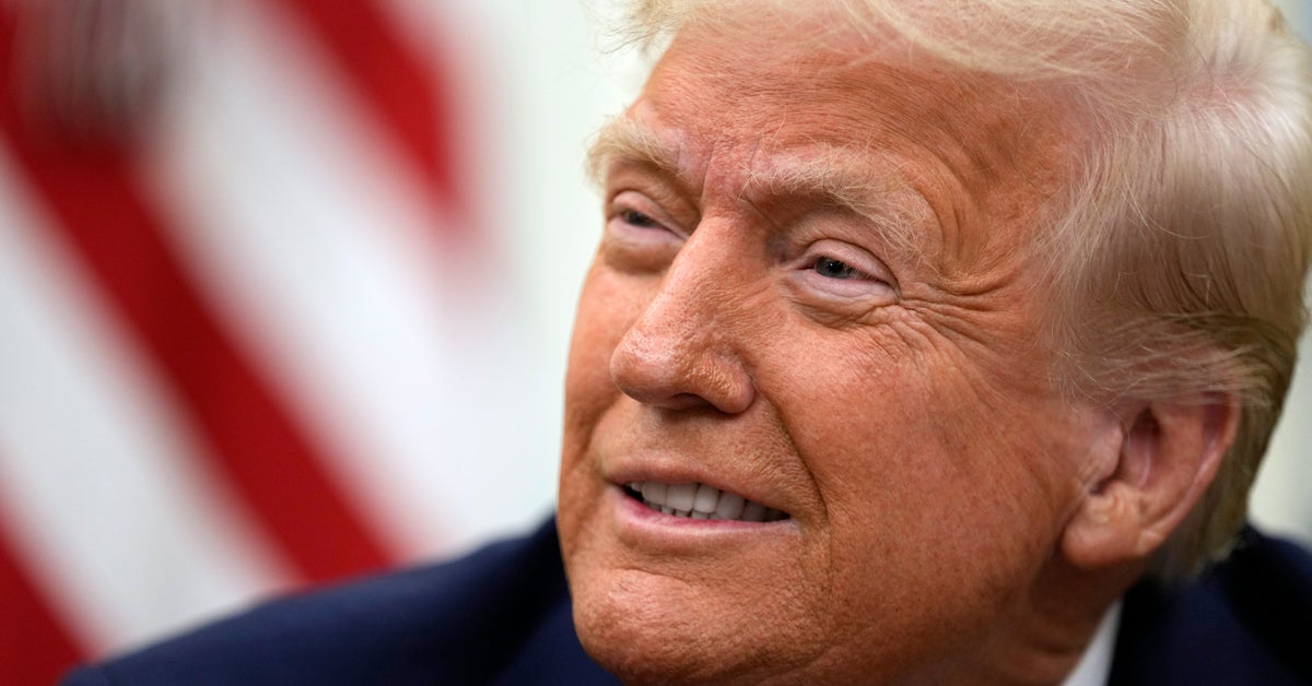 NextImg:Republicans Look The Other Way As Trump Profits Off Crypto Cash Grab
