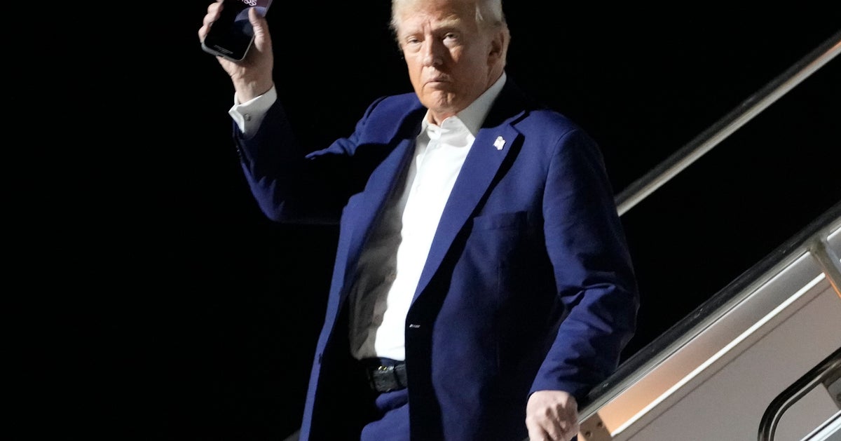 NextImg:Trump Uses Mass Firing To Remove Independent Inspectors General At A Series Of Agencies
