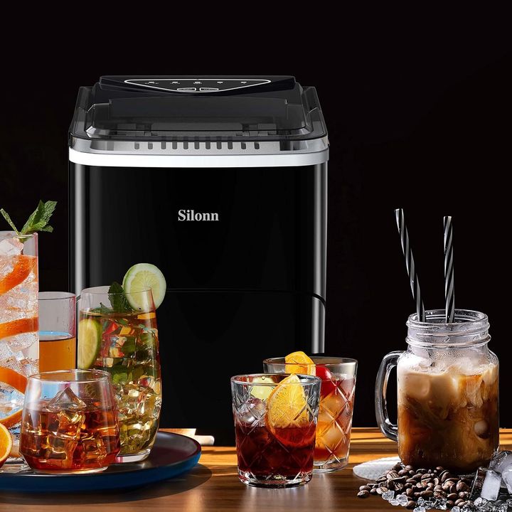 This Silonn ice maker can make up to 26 pounds of ice in 24 hours.