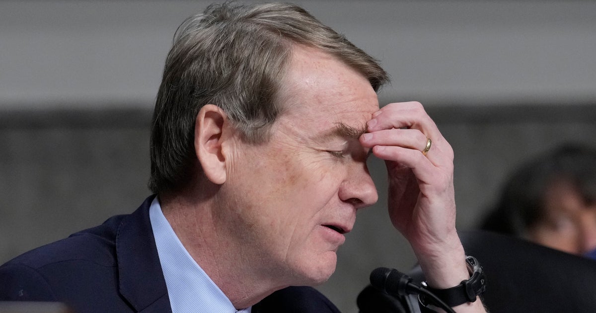 NextImg:Senator Rips Into RFK Jr. — And Gets Him To Admit He Spread A Conspiracy Theory
