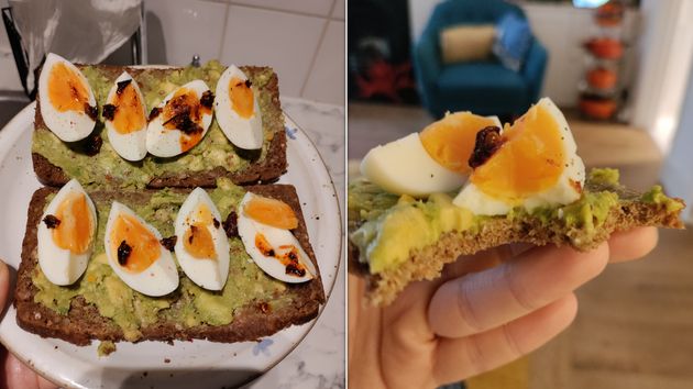 Cooled jammy eggs on avocado rye