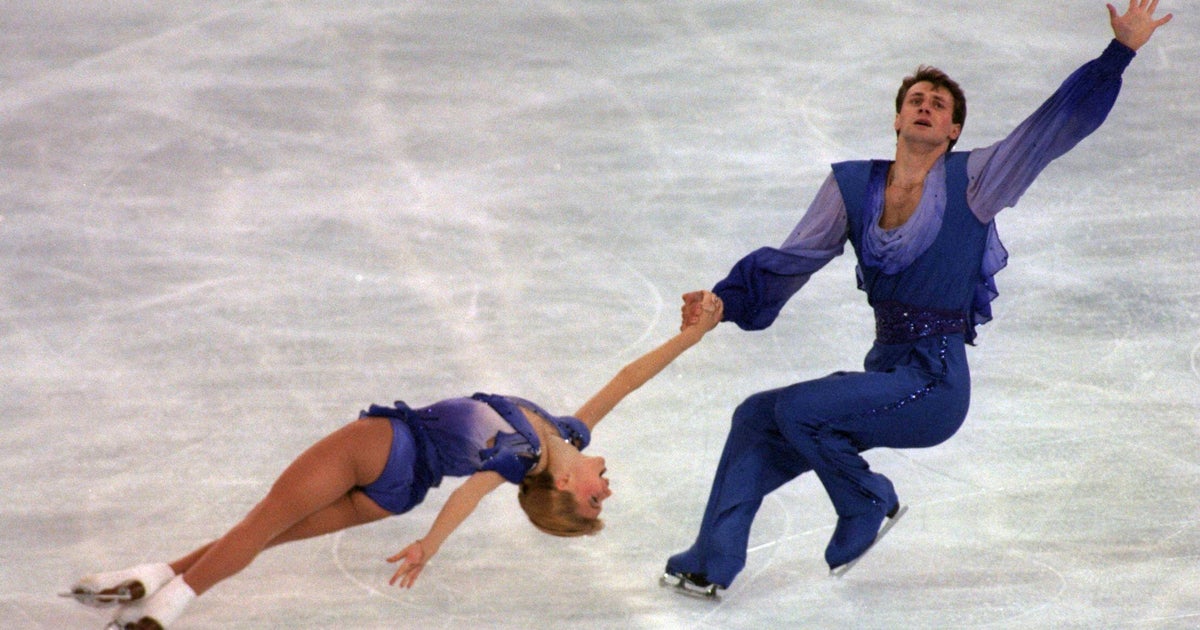NextImg:U.S. And Russian Figure Skaters Were Aboard Crashed U.S. Airliner
