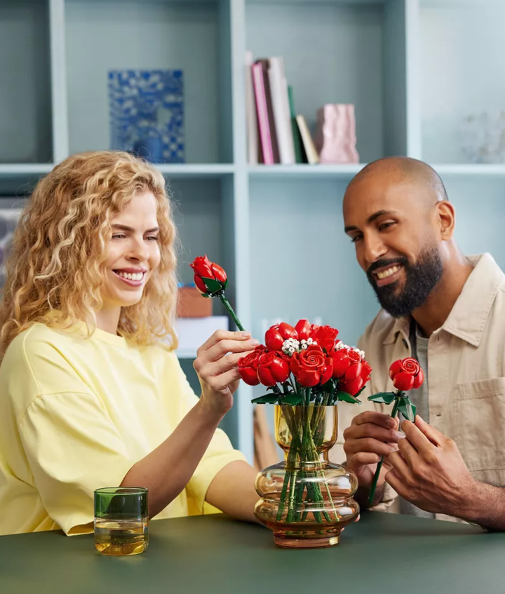 You don't just hand these roses over or sit them in a vase. These Lego bouquet kits allow you to spend quality time putting them together with your loved ones.