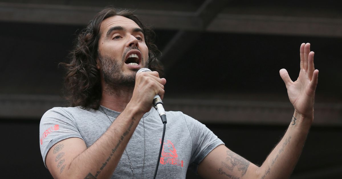 BBC Apologizes To Staff For How It Handled Russell Brand's Conduct