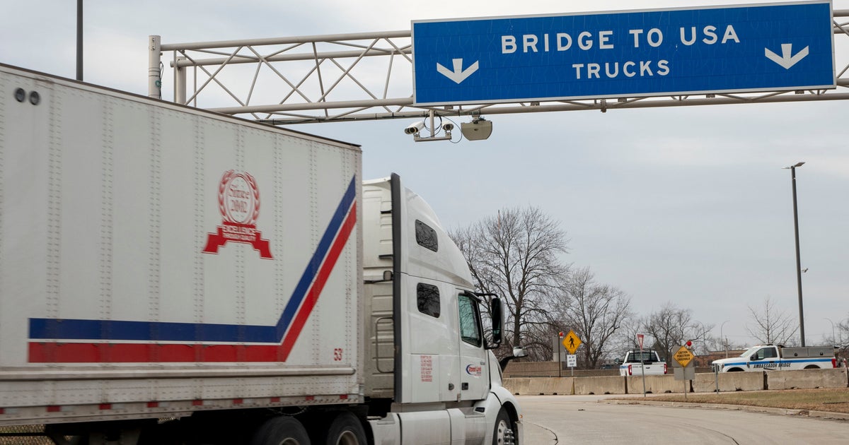 NextImg:Trump Fires First Shots In Trade War With Tariffs on Mexico, Canada