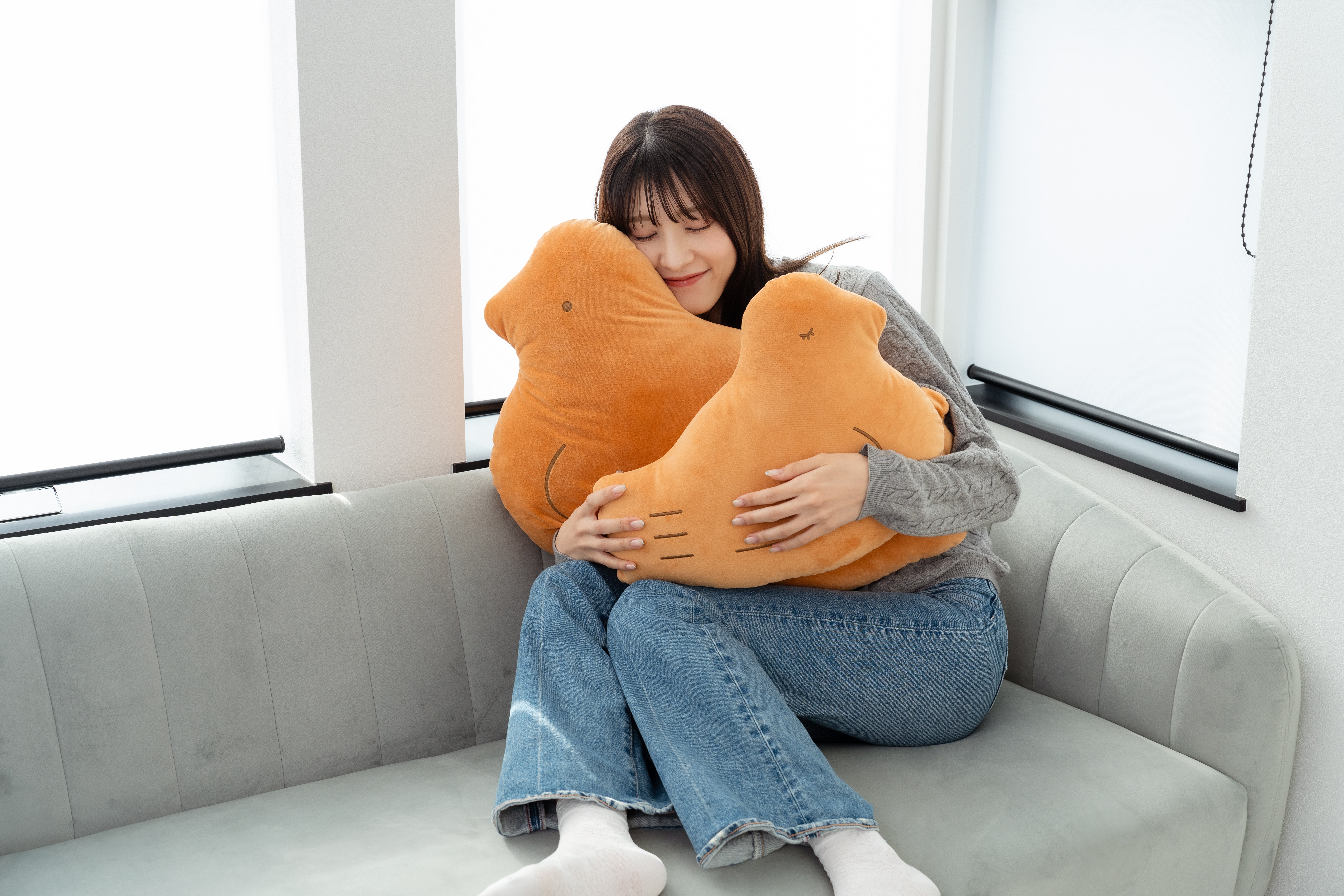 写真】絶対ほしい限定版！鳩サブレーの大きなクッションがたまらない