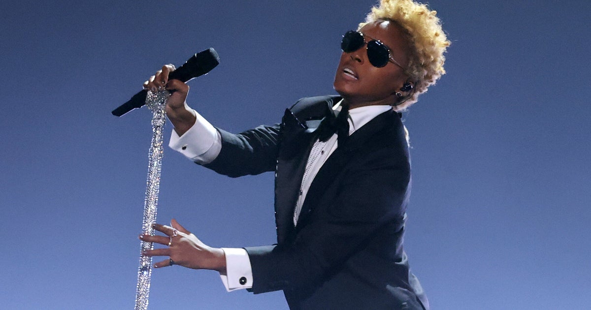 NextImg:Some People Are Confused Over Janelle Monáe's Grammys Performance