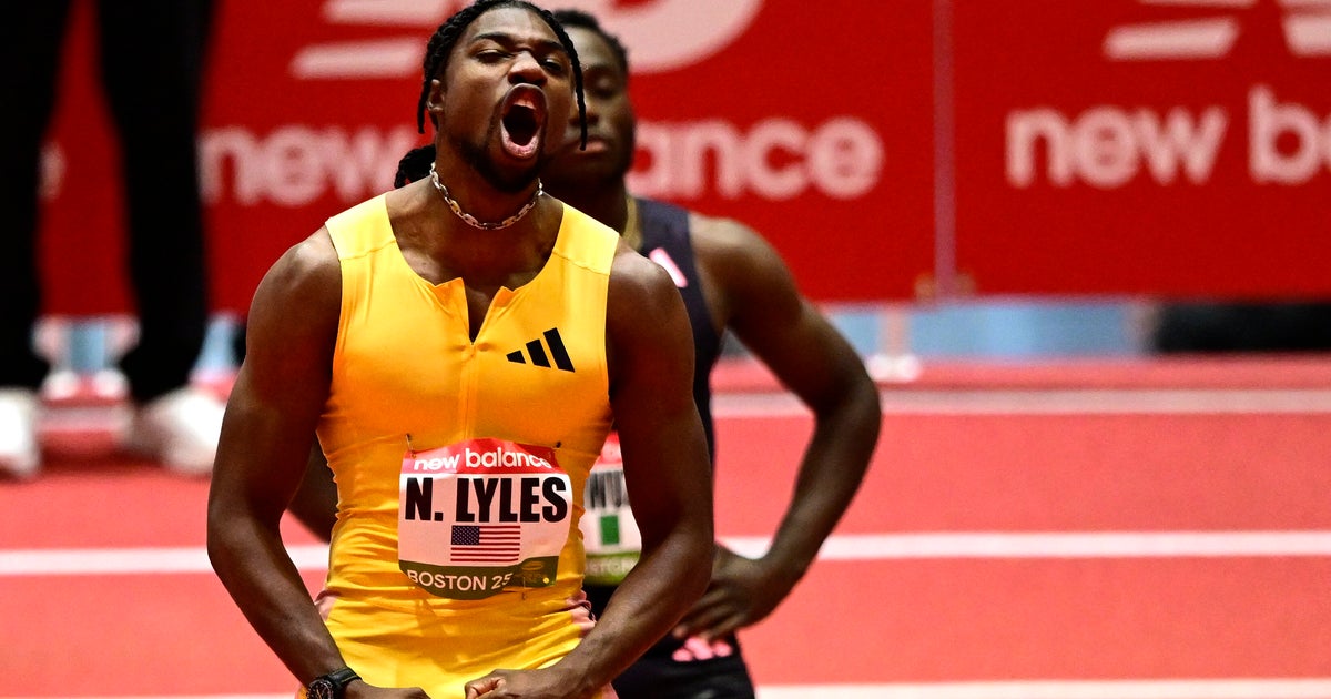 NextImg:Noah Lyles Delivers Smack Talk To Super Bowl Star In Novel Way After Indoor Win