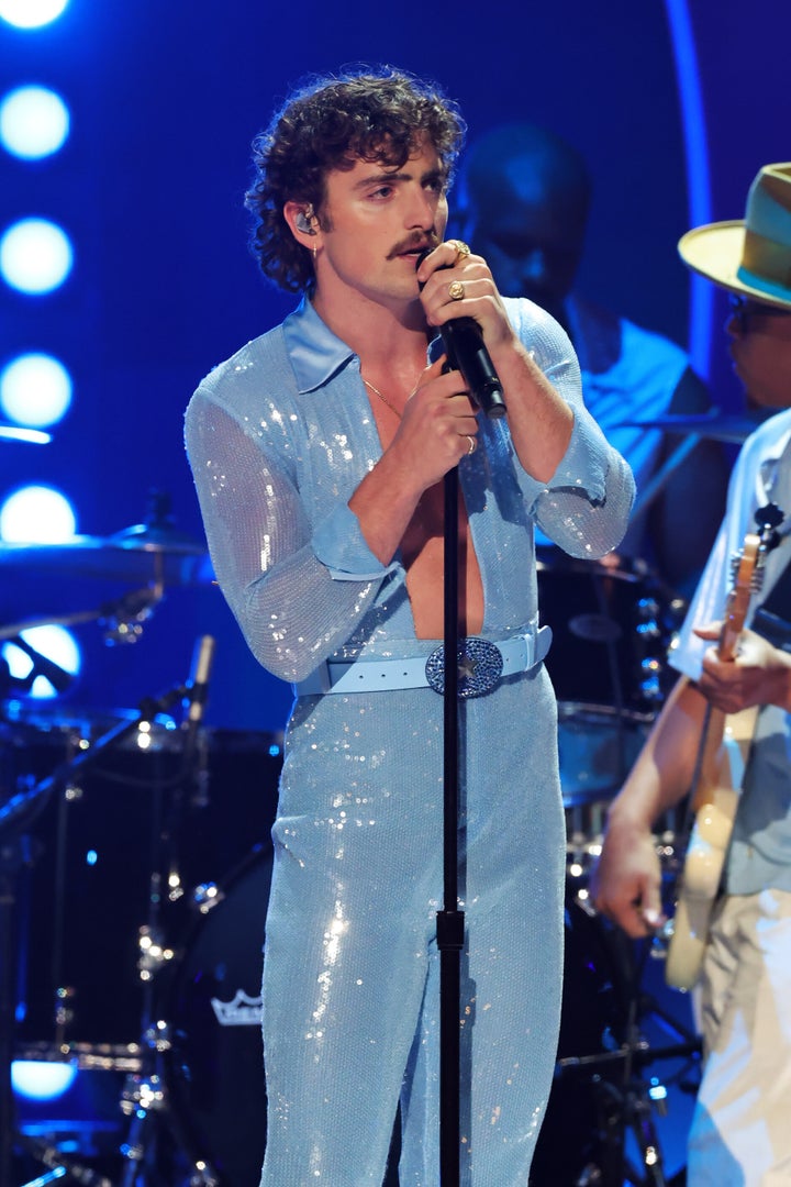 Benson Boone Offers Cheeky Apology After Grammys Crotch Grab | HuffPost