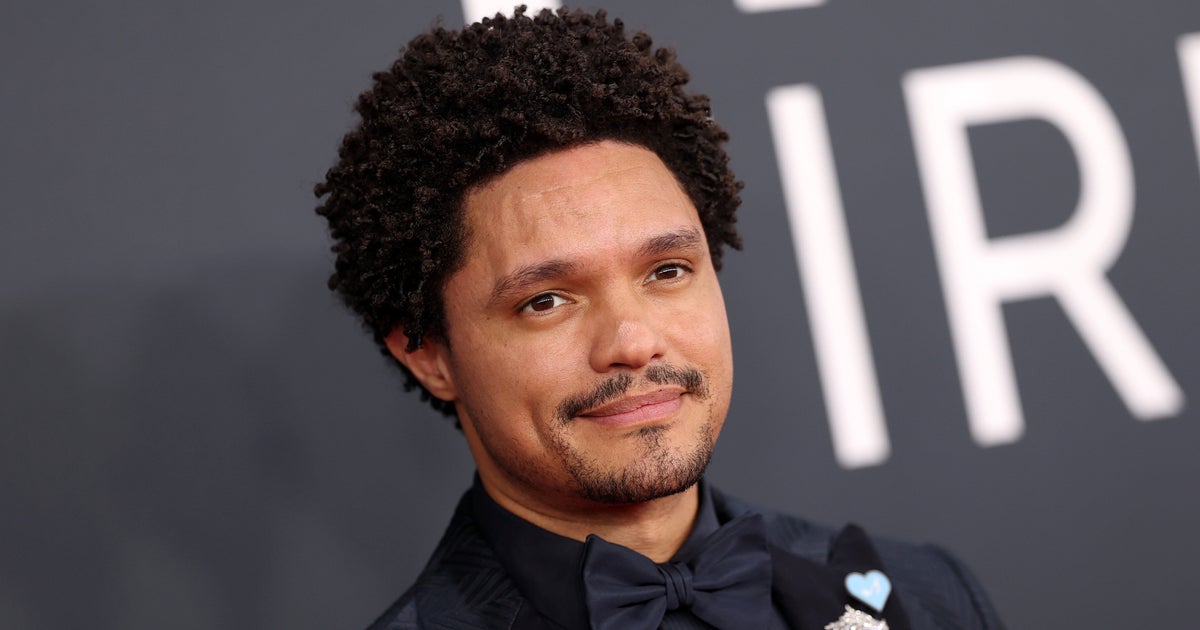 NextImg:Trevor Noah’s Anti-Trump Jokes At Grammys Didn’t Land — And He’s Getting Backlash