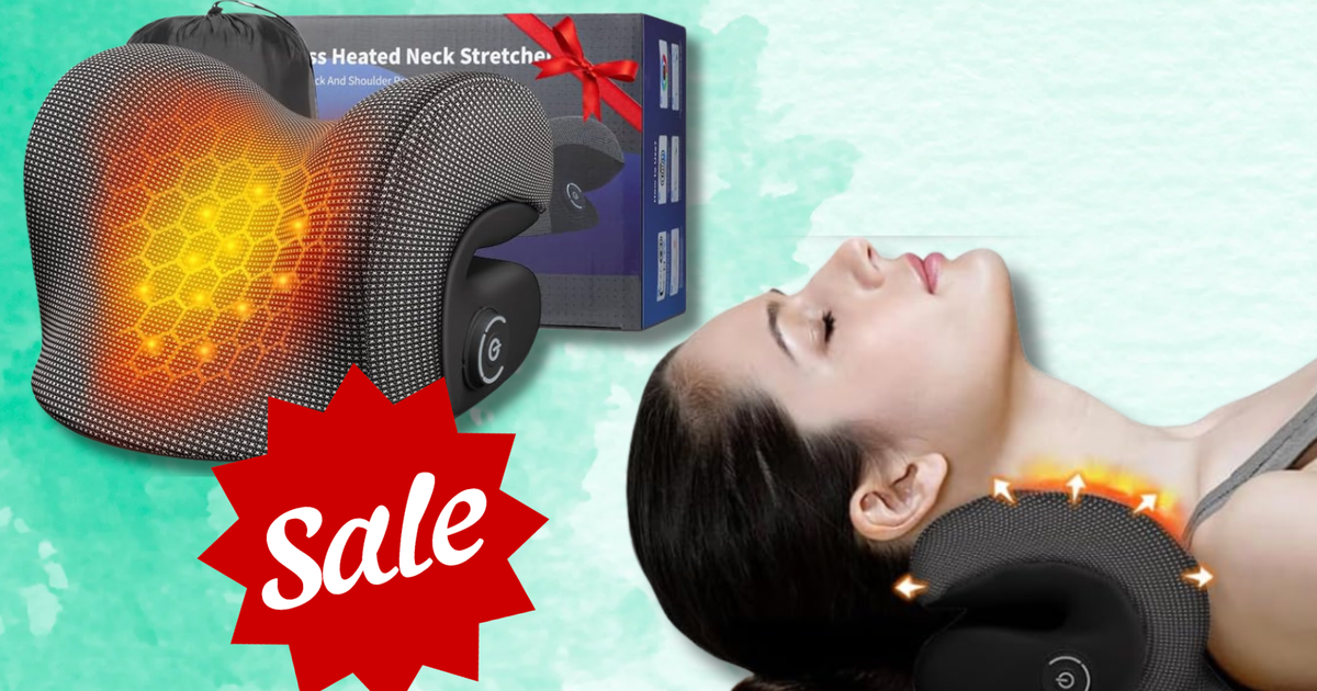 This Heated Neck Stretcher Relieves Pain And Improves Your Posture