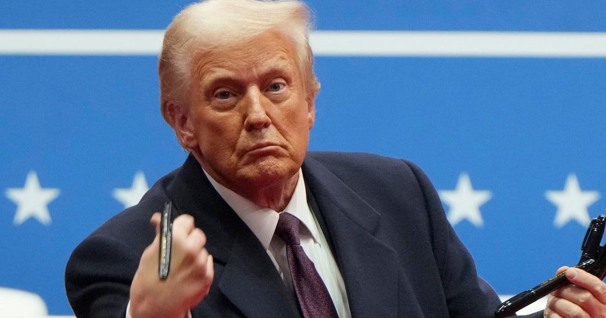 Ex-Prosecutor Draws Dark Historical Comparison Over Trump’s 'I Am A King' Moment