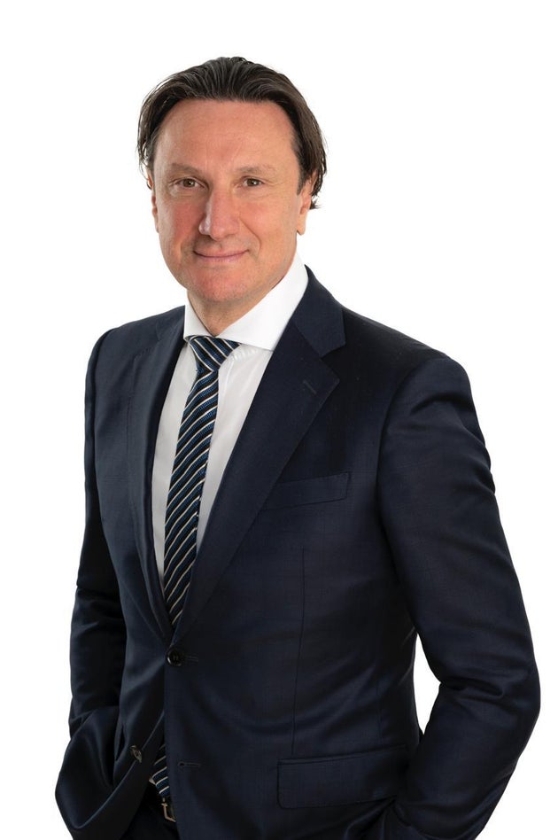 Ο Βασίλης Παπαστεργιάδης, Διευθύνων Εταίρος Μελβούρνης και Πρόεδρος του National Executive of Moray & Agnew.