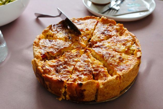 Do you love a quiche? Why not give this recipe a whirl. 