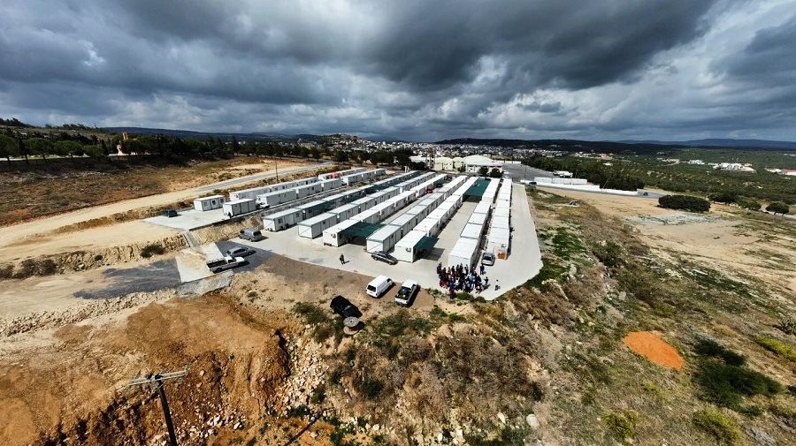 Τα container στο Αρκαλοχώρι.