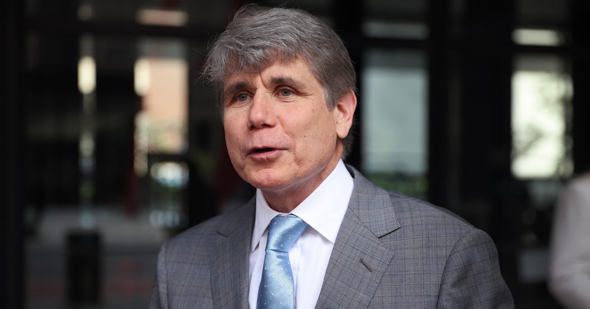 NextImg:Trump Pardons Rod Blagojevich
