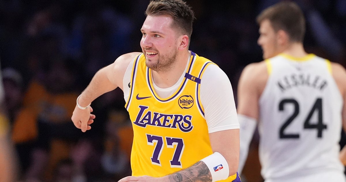 NextImg:Luka Doncic Makes His Lakers Debut, Quickly Connects With LeBron James