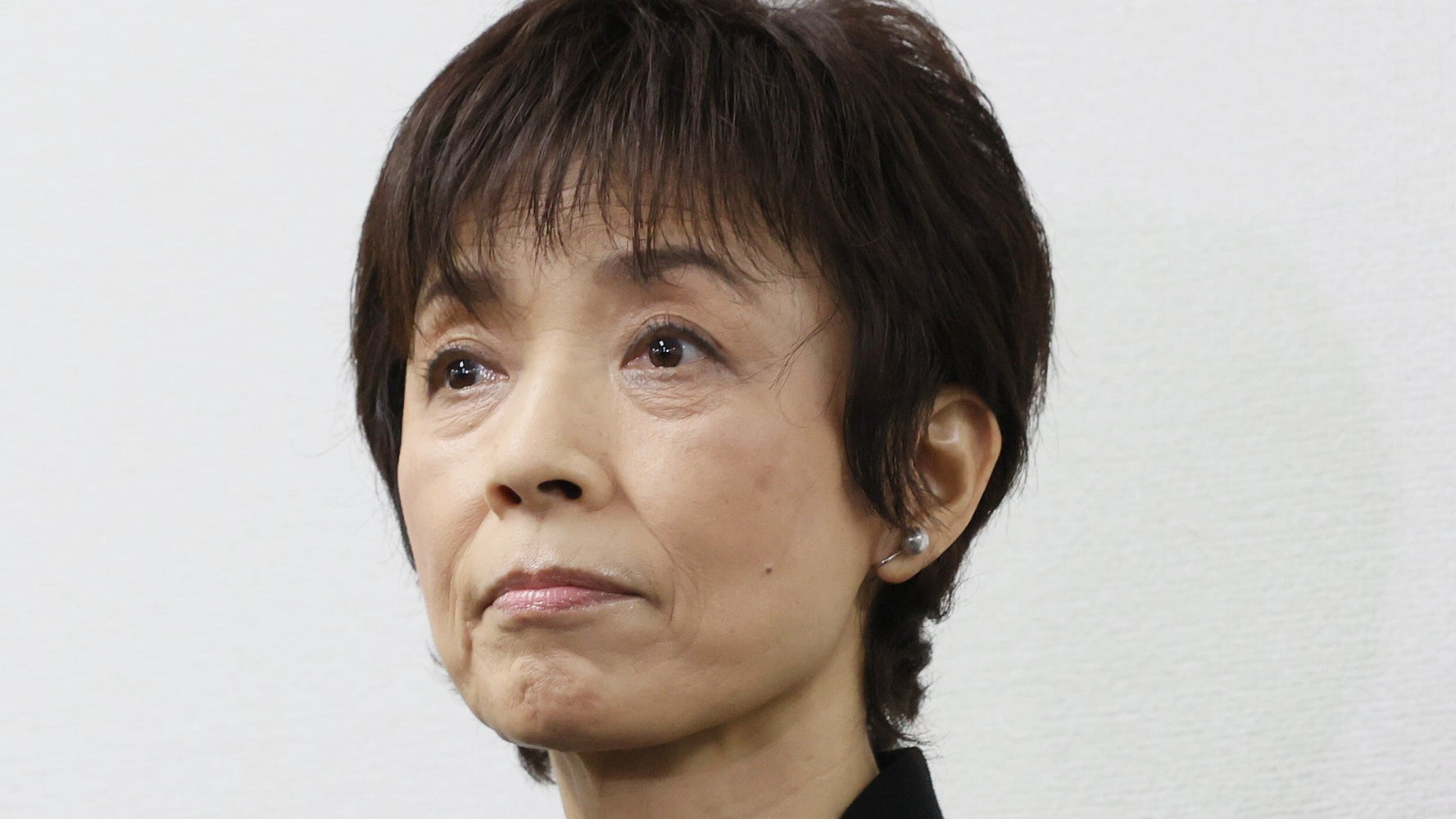 画像】榊原郁恵さん、松本伊代さんからおくられた夫・渡辺徹さんと 