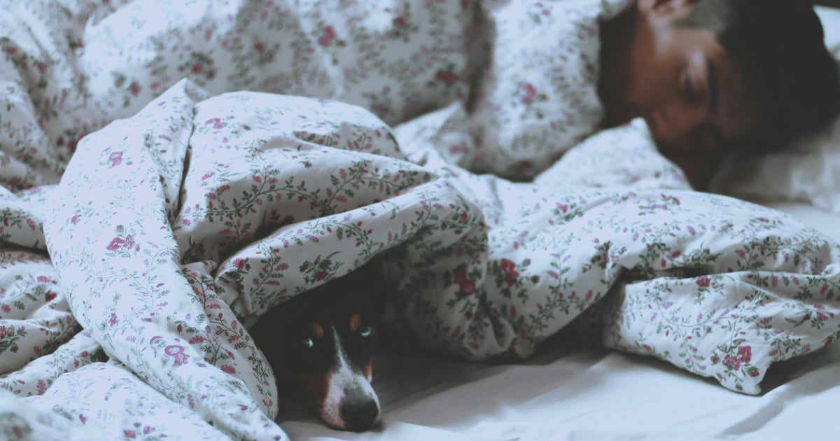 I'm A Surgeon – Here's What Happened When I Tried Magnesium To Fall Asleep Faster