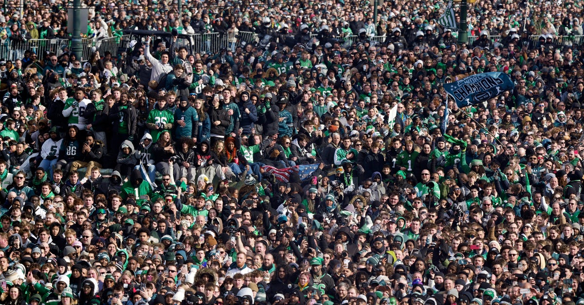 NextImg:2 Shot During Philadelphia Eagles Super Bowl Victory Parade