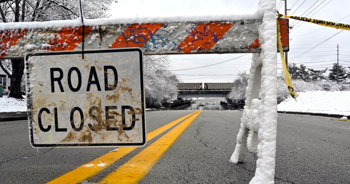 'Life-Threatening Cold' Expected As Polar Vortex Stretches Across U.S. After Deadly Weekend Flooding