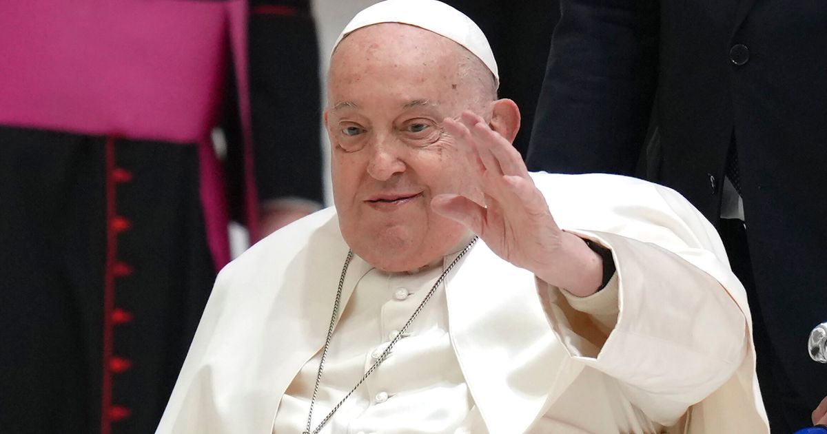 Pope Francis Hospitalized with Double Pneumonia, Cancels Public Engagements