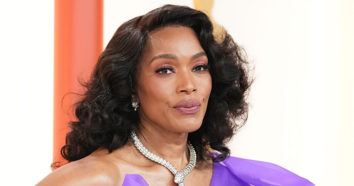 Angela Bassett Shares Why Her 2023 Oscars Loss Still Stings