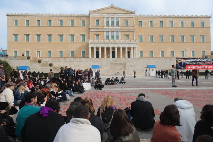 Συλλαλητήριο στην πλατεία Συντάγματος για το σιδηροδρομικό δυστύχημα στα Τέμπη, Ιανουάριος 2025