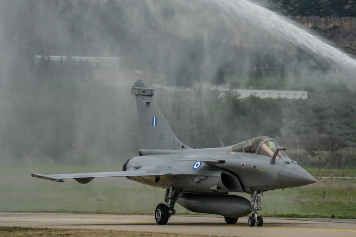 Ελληνικό Rafale (AP Photo/Thanassis Stavrakis)