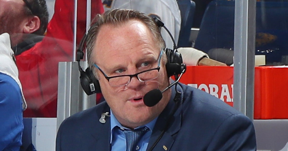 'Ah, F**k!': Hockey Commentator Takes A Puck To The Face During Live ...