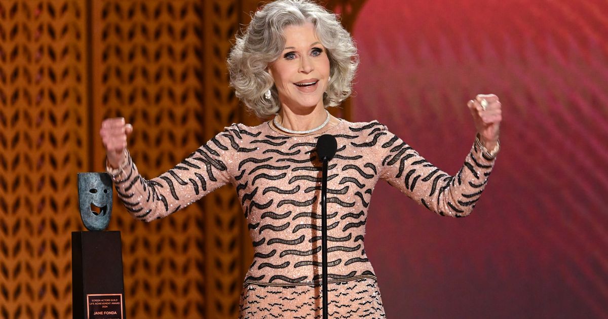 Jane Fonda Gives Hollywood The Rallying Cry It Has Been Waiting For All Awards Season