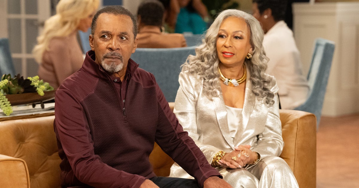 'Beyond The Gates' Is The Newest Daytime Soap Opera And It's Already Making Waves - HuffPost