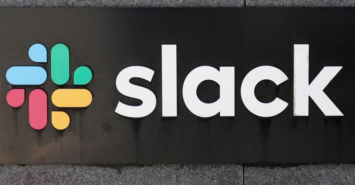 NextImg:Slack Messaging Outage Hits Users Across the U.S.