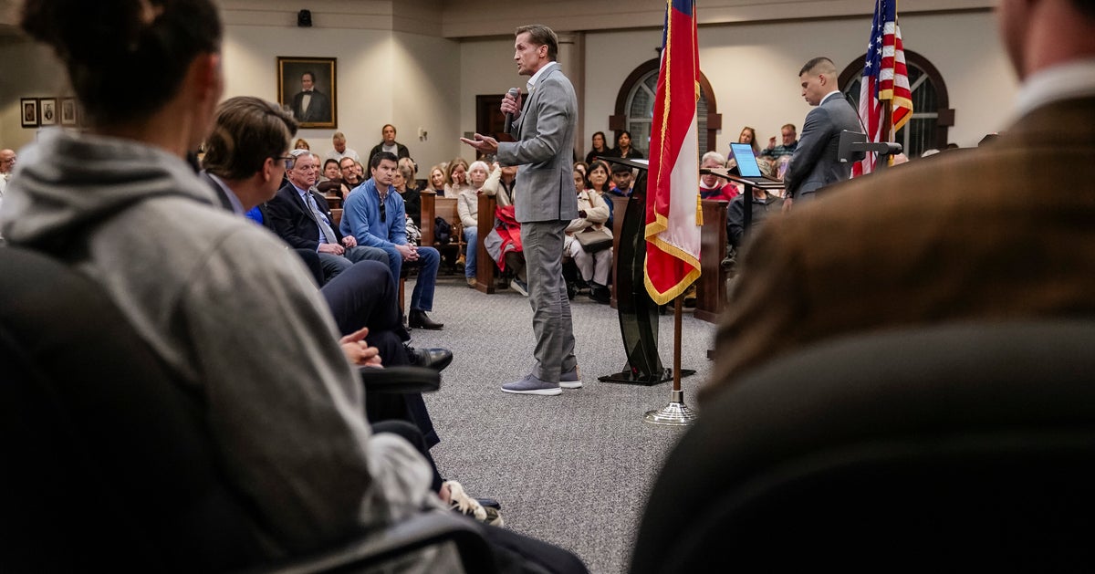 NextImg:‘This Feels Like a Repeat’: Republicans Try To Get A Handle On Their Town Hall Problem