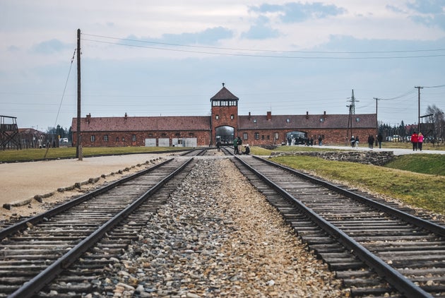 Το στρατόπεδο συγκέντρωσης Άουσβιτς ήταν ένα από τα στρατόπεδα συγκέντρωσης και εξόντωσης της Ναζιστικής Γερμανίας. Τα ερείπια του στρατοπέδου βρίσκονται περίπου 60 χλμ. δυτικά της Κρακοβίας, κοντά στην κωμόπολη Όσβιετσιμ.