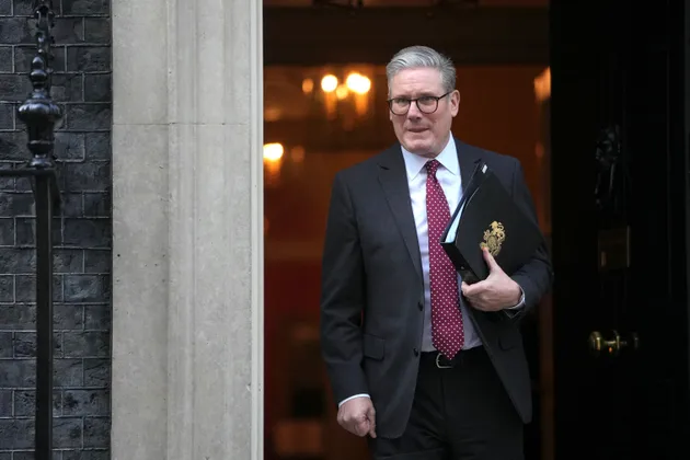 Keir Starmer departs 10 Downing Street to attend the House of Commons.