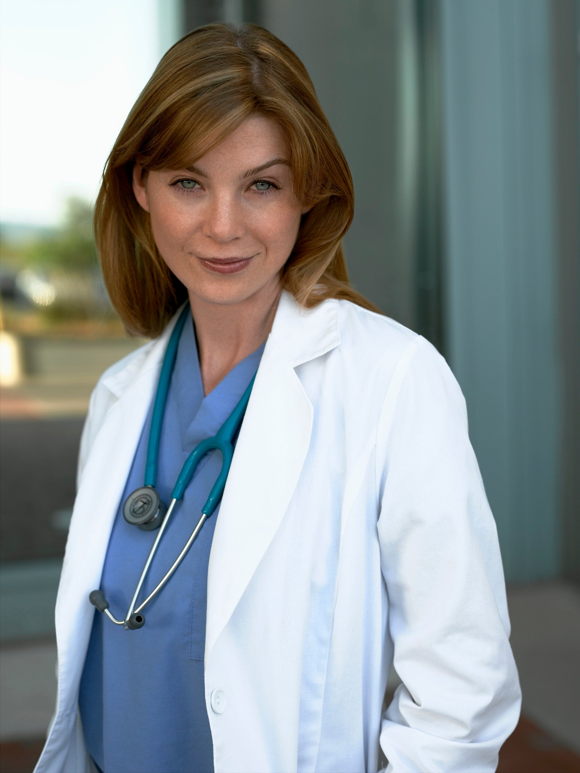 Ellen Pompeo Gets Brutally Honest About What’s Kept Her On Grey’s Anatomy So Long