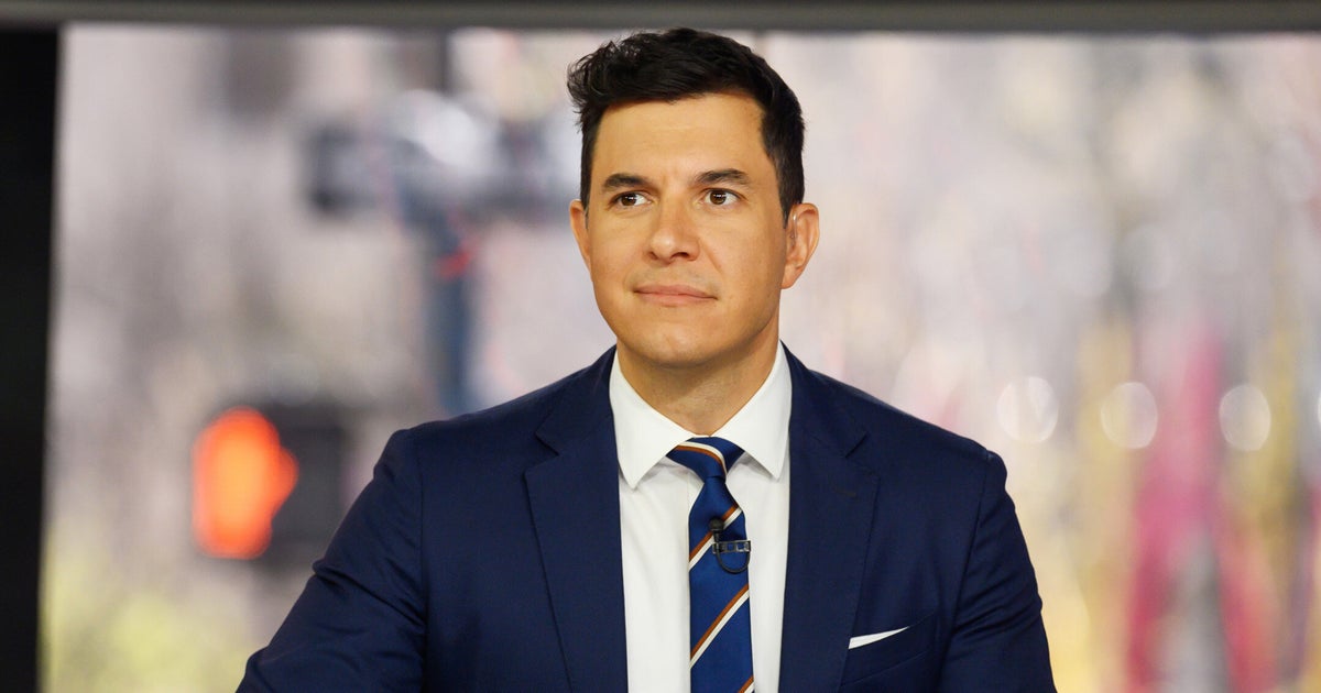 NextImg:Tom Llamas Will Take Over For Lester Holt On 'NBC Nightly News'