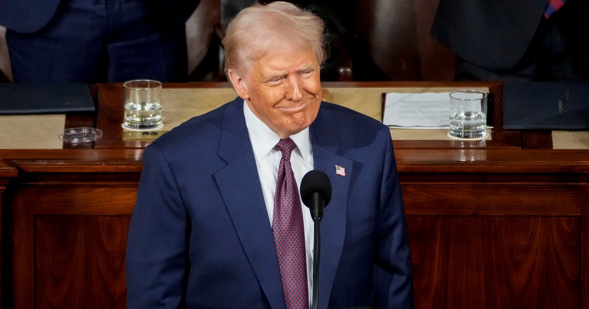 NextImg:Court Allows Removal Of Watchdog Agency Head As Legal Battle Rages Over Trump Firing