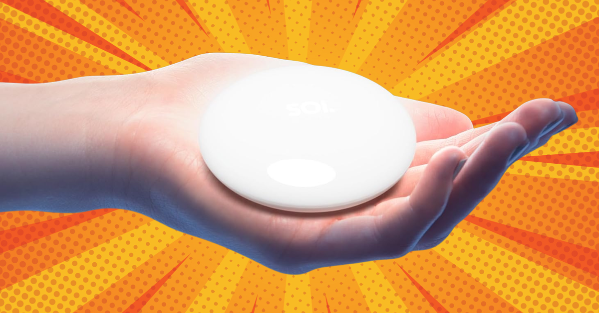 This Motion-Sensing Light Illuminates Your Bag’s Interior This Motion-Sensing Light Illuminates Your Bag’s Interior